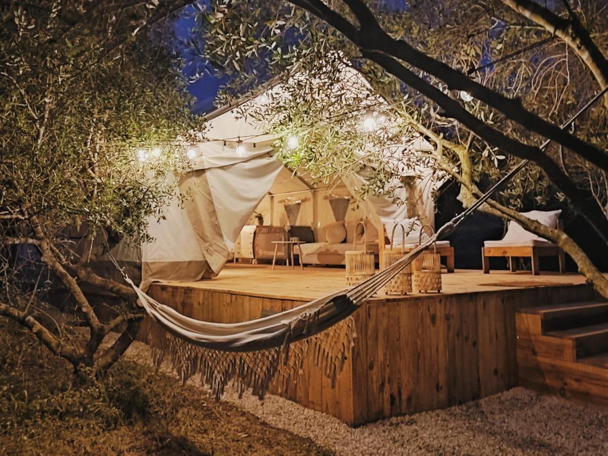 Tranquilo Glamping Hotell Hozanejos Exteriör bild